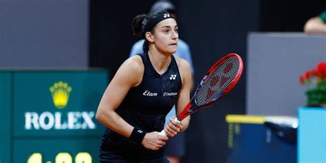 Swiatek Voit Son Avance Se R Duire Sur Sabalenka Garcia Reprend La E