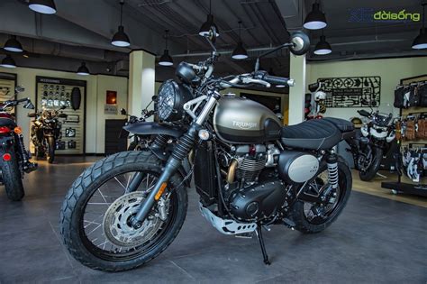 Triumph Street Scrambler Sandstorm M U Xe Cu I C Ng Trong Ba Phi N B N