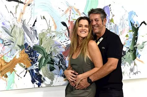 Ingrid Guimar Es Aparece Em Clique Raro Ao Lado Do Marido Artista