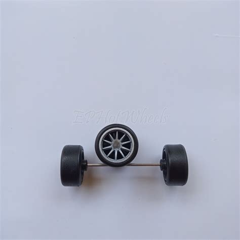 Jual BAN KARET HOT WHEELS ORI JDM LIGHT GREY Xtra Long Shopee Indonesia