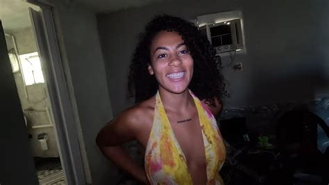 HOT BRAZILIAN GIRL INVITES ME TO HER FAVELA IN RIO YouTube