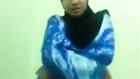 Negra Brasileira Gostosa De Bikine Na Piscina Free Porn E Xhamster