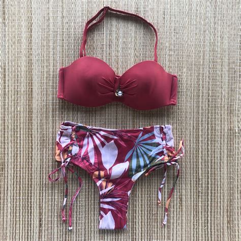 Biquini Hot Pants Detalhe Pérola Carmim Dondoca Moda Feminina Dondoca Moda Feminina