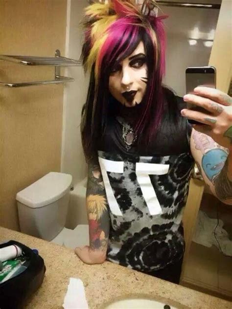 Pin On Dahvie Vanity