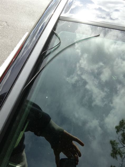 2008 Honda Civic Windshield Molding Vernon Ledgerwood