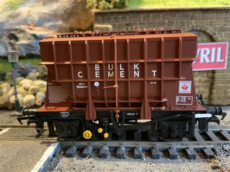 Bachmann Crown Cement Ton Presflo Cement Wagon Stanier