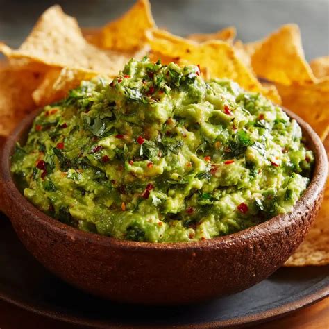 Chipotle Guacamole Recipe - Creamy & Fresh Guacamole Delight