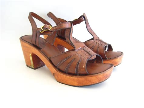 sz 8.5 Brazilian Wooden Sandals