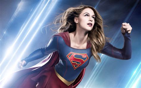 100 Superwoman Wallpapers