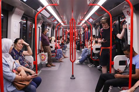 A Lyon le métro B en panne la ligne arrêtée une fois tous les trois