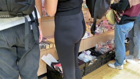 Cute Tight Blonde In Leggings Oc Video Spandex Leggings Yoga Pants Forum