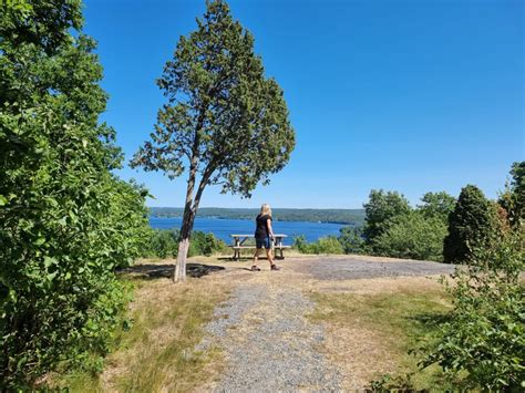 Hyltenäs kulle är ett perfekt utflyktsmål vackert och spännande