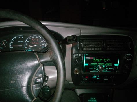 Пой, моя гитара, пой — Ford Explorer (2G), 4 л, 1995 года | автозвук ...