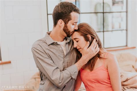 Smile Tiger Coffee Engagement Photos Where To Take Engagement Photos