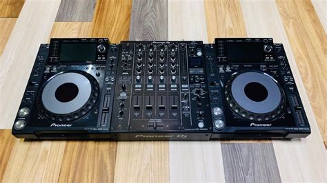 Pioneer Dj Djm 900 Nxs2 And Cdj 2000 Nxs For Sale Hobbies And Toys Music