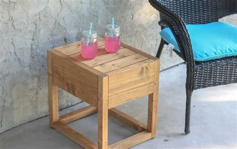 20 Free Easy DIY Patio Furniture Plans For Your Summer Oasis