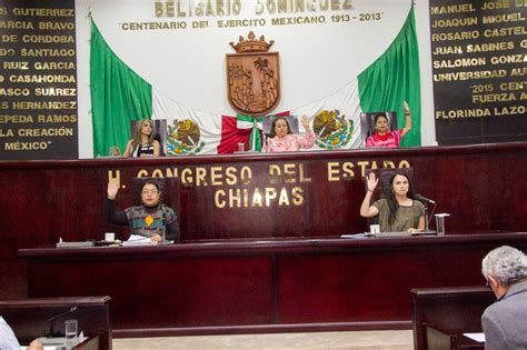 Al Muro De Honor Bicentenario Del Heroico Colegio Militar Ensalada