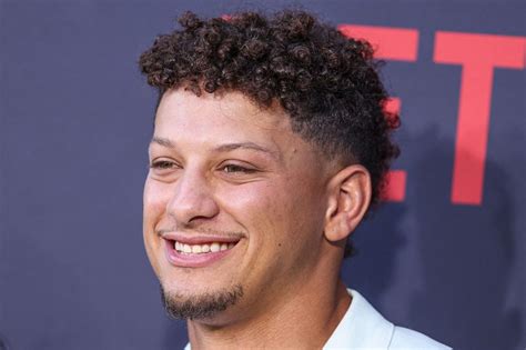 NFL's Patrick Mahomes Breaks Silence On His Dad's DUI Arrest