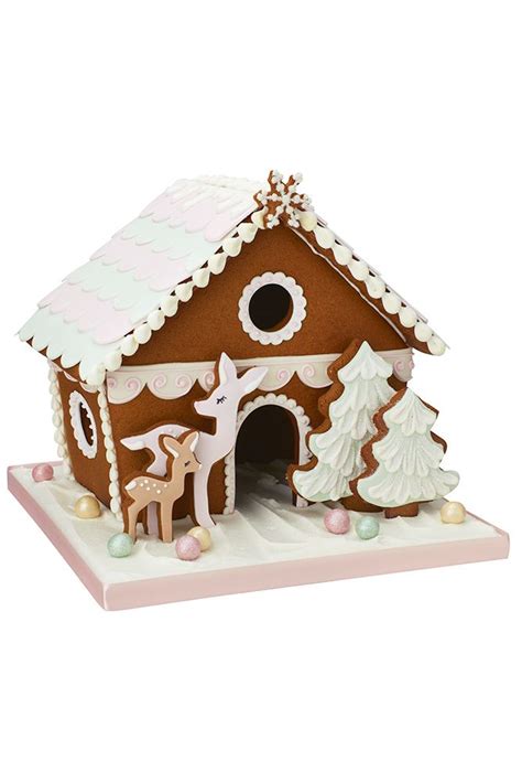 Peggy Porschen Christmas Gingerbread Cabin Christmas Themed Cake