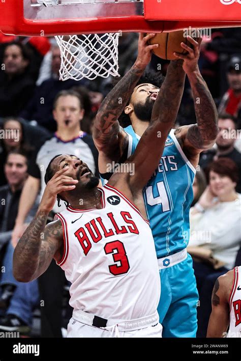 Chicago Usa 5th Jan 2024 Chicago Bulls Center Andre Drummond L