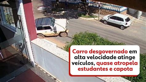 VÍDEO Carro desgovernado em alta velocidade atinge 6 veículos quase