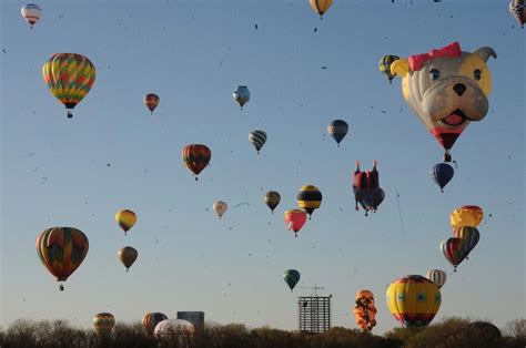 Cielo De Le N Guanajuato Se Adorna Con El Festival Internacional Del