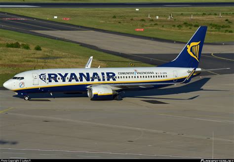 EI DPN Ryanair Boeing 737 8AS WL Photo By Lukas P ID 296840