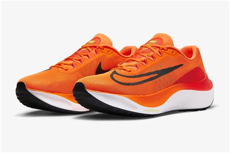 Nike Zoom Fly 5 — универсальные кроссовки для быстрого бега