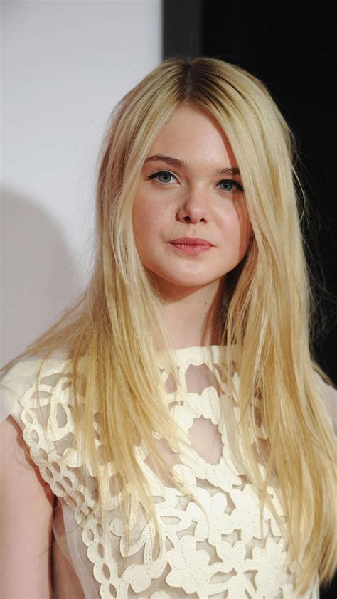 Sexy Wallpapers Elle Fanning Iphone Sexy Wallpapers 24990 Hot Sex Picture