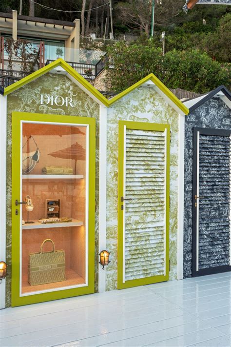 The Dioriviera Capri Riccio Pop Up Booth Design Pop Up Store