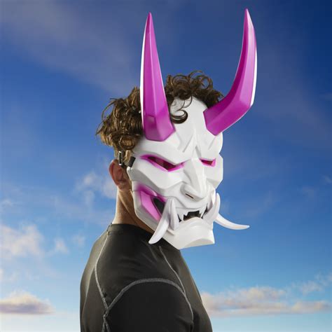 Fortnite Victory Royale Series Fade Mask