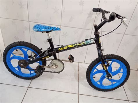 Bicicleta Hot Wheels Aro 20 No Brasil