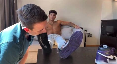 Make Gay Guy Worship Feet ThisVid