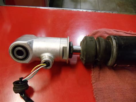 Early R1200RT ESA Rear Shock EXPLODED! - Hexheads - BMWSportTouring