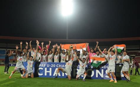 India Beat Bangladesh In Extra Time To Lift Saff U Championship Title