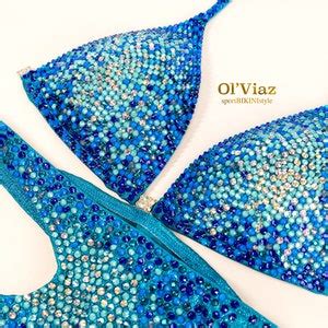 Ice Iris Holograms Metallic Spandex Bikini Wellnes Suit With Crystals Competition Suit Posing