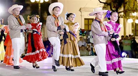 Ballet Folkl Rico Alma Jarocha Celebra Octavo Aniversario