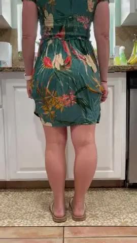 Making Breakfast And Shaking My Ass For Yall F Scrolller