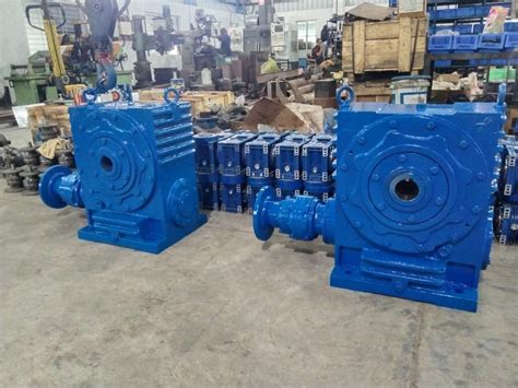 Pb Hp To Hp Horizontal Double Worm Reduction Gearbox For