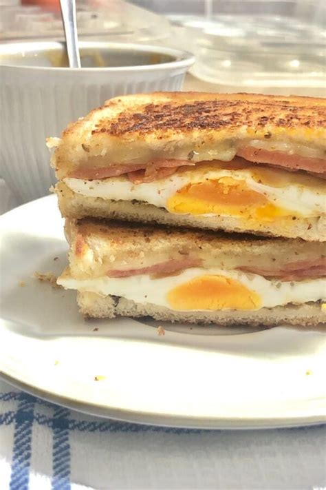 Easy Salami Egg And Cheese Sandwich - Zesty Limes