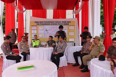 Kapolres Bungo Bersama Forkopimda Tinjau Pospam Dan Posyan Ops Ketupat 2024