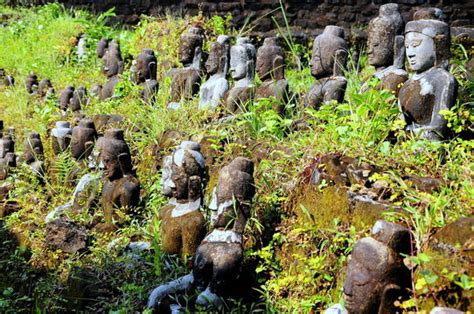 Mrauk-U Images – Browse 671 Stock Photos, Vectors, and Video | Adobe Stock