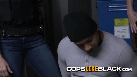 Criminal Gets The Prison Treatment He Deserves By Horny Officers