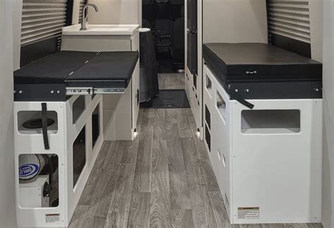 Dolphin Sl Features Embassy Rv