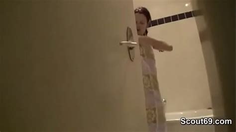 Sexy Skinny Bitch Gets Fuck Anal With Monster Cock Xnxx