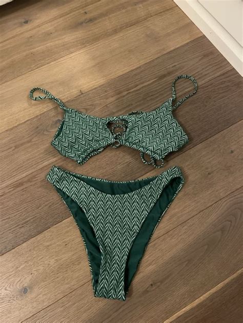 Grüner Sommer Bikini neuwertig Grösse M Berlook Gebraucht in Richterswil für CHF 20 mit