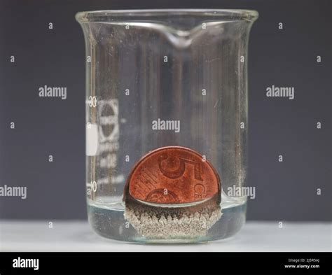 Copper nitrate solution hi-res stock photography and images - Alamy