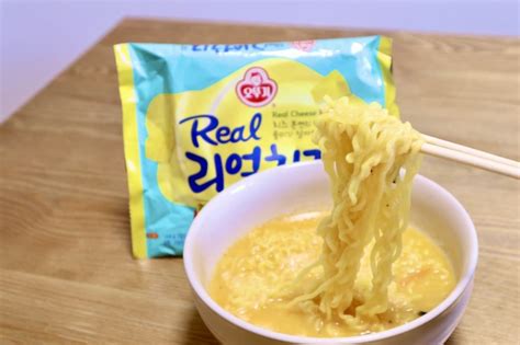 濃厚チーズがたまらん♪「リアルチーズラーメン」を実食レポート【韓国ラーメン図鑑vol1】 Novice