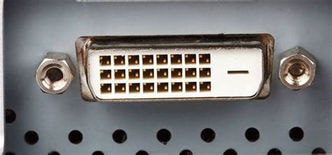 DVI і VGA розєми – що це і в чому відмінності кабелів для монітора, DVI ...