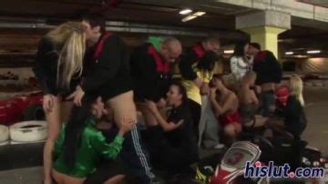 Loose Lezzie Enjoying Kinky Group Sex Porn